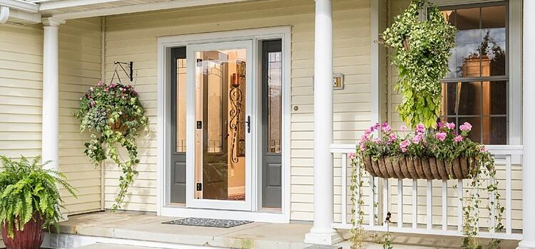screen door installation in Lucerne Valley